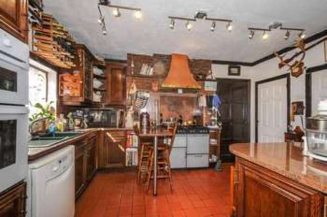  Image of 7 bedroom Detached house for sale in Grange Gardens Pinner HA5 at Pinner Middlesex, HA5 5QF