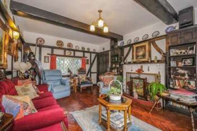  Image of 7 bedroom Detached house for sale in Grange Gardens Pinner HA5 at Pinner Middlesex, HA5 5QF