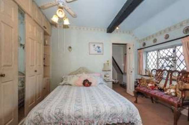  Image of 7 bedroom Detached house for sale in Grange Gardens Pinner HA5 at Pinner Middlesex, HA5 5QF