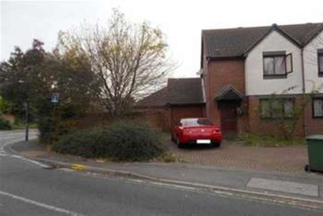  Image of 2 bedroom Detached house to rent in Wharf Road Grays RM17 at Grays, RM17 5YX