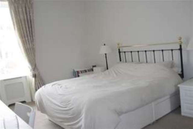  Image of 1 bedroom Flat to rent in Great Bedford Street Bath BA1 at Bath, BA1 2TZ