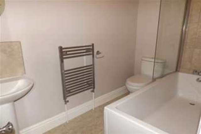  Image of 2 bedroom Flat to rent in Great Pulteney Street Bathwick Bath BA2 at Bath, BA2 4BU