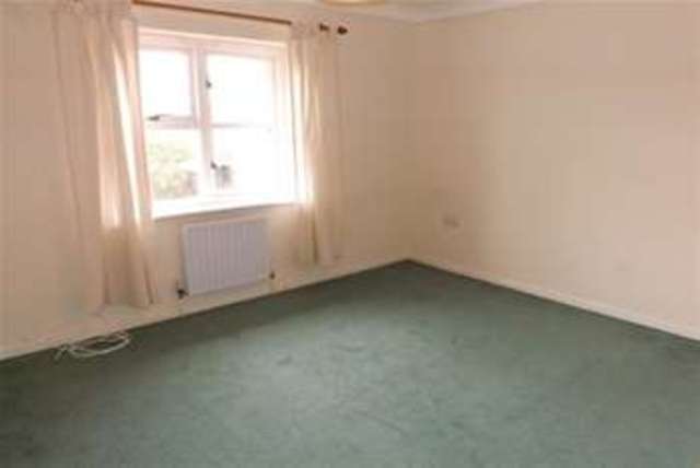  Image of 1 bedroom Detached house to rent in Grebe Close Oxford OX4 at Oxford, OX4 7FZ