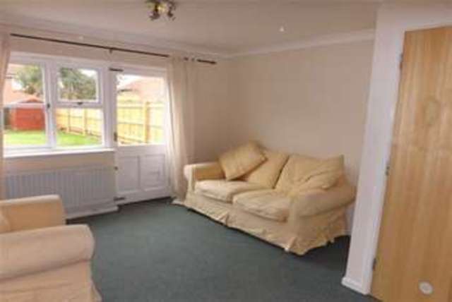  Image of 1 bedroom Detached house to rent in Grebe Close Oxford OX4 at Oxford, OX4 7FZ