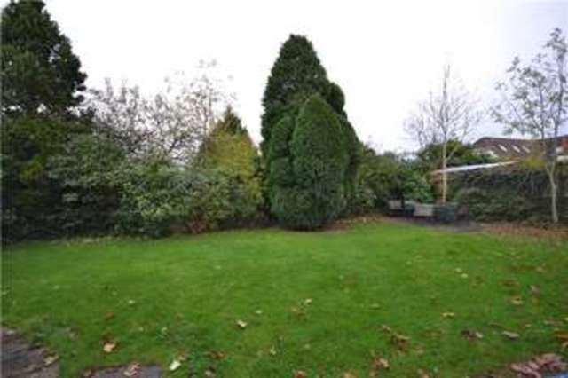  Image of 5 bedroom Detached house for sale in Greenacres Avenue Winnersh Wokingham RG41 at Winnersh Wokingham Winnersh, RG41 5SX
