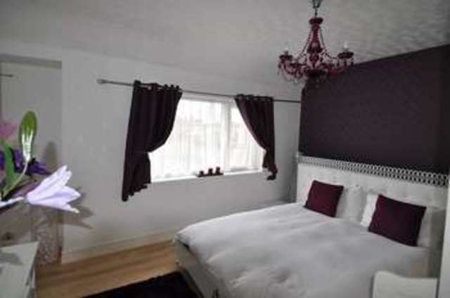  Image of 2 bedroom Property to rent in Greenaleigh Road Birmingham B14 at Greenaleigh Road Yardley Wood Birmingham, B14 4HZ