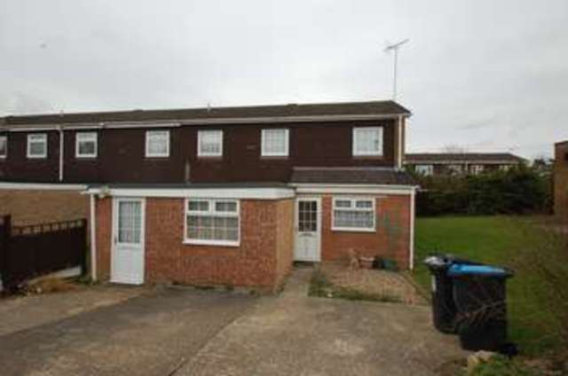  Image of 4 bedroom End of Terrace for sale in Robin Hood Meadow Hemel Hempstead HP2 at Grove Hill Hemel Hempstead HERTS, HP2 6NH