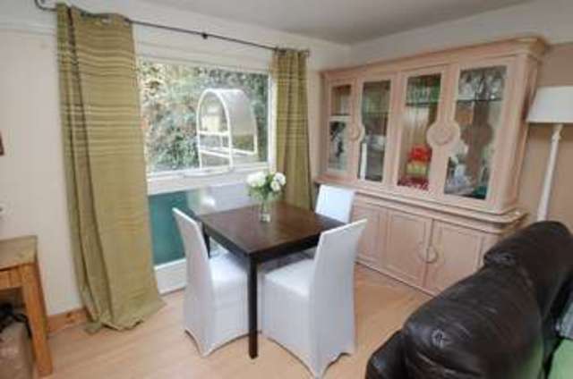  Image of 4 bedroom End of Terrace for sale in Robin Hood Meadow Hemel Hempstead HP2 at Grove Hill Hemel Hempstead HERTS, HP2 6NH