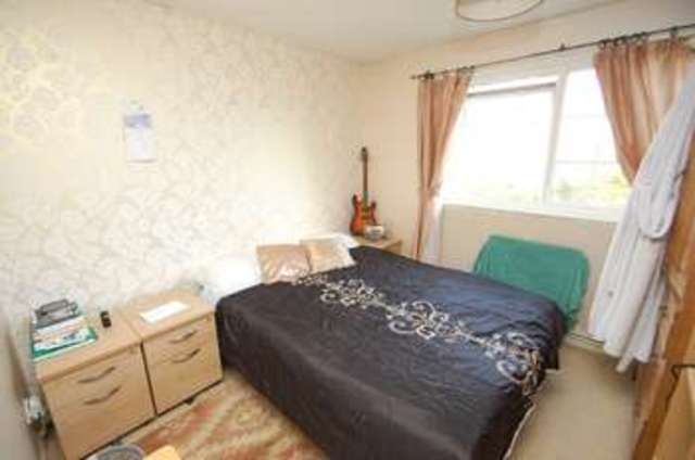  Image of 4 bedroom End of Terrace for sale in Robin Hood Meadow Hemel Hempstead HP2 at Grove Hill Hemel Hempstead HERTS, HP2 6NH