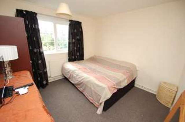  Image of 4 bedroom End of Terrace for sale in Robin Hood Meadow Hemel Hempstead HP2 at Grove Hill Hemel Hempstead HERTS, HP2 6NH