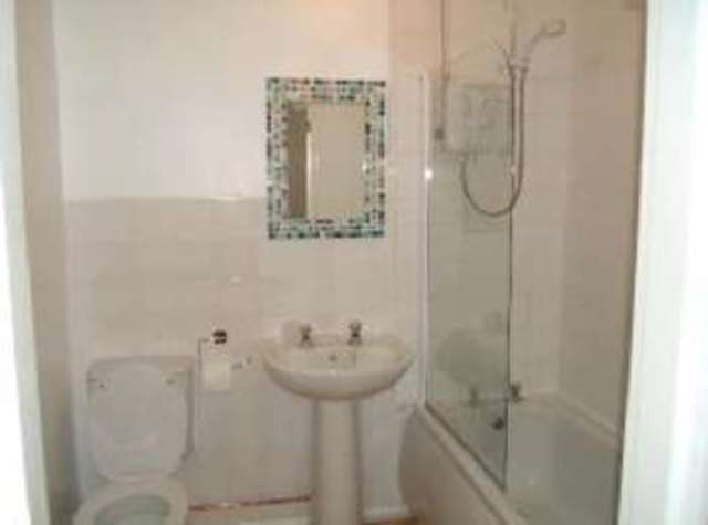  Image of 2 bedroom Semi-Detached house to rent in Grove Road Nottingham NG7 at Grove Road Lenon Nottingham, NG7 1HE