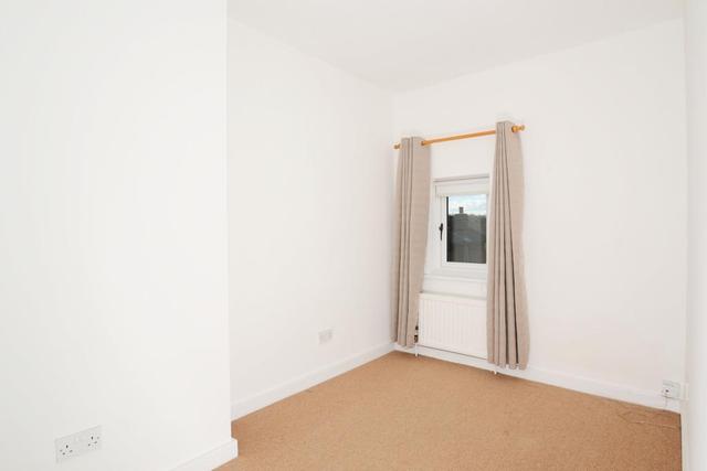  Image of 3 bedroom Terraced house to rent in Guileshill Lane Ockham Woking GU23 at Guileshill Lane Ockham Ockham, GU23 6NG