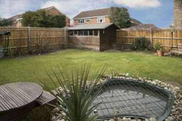 Image of 4 bedroom Detached house for sale in Hambledon Close Lower Earley Reading RG6 at Hambledon Close  Reading, RG6 3TD
