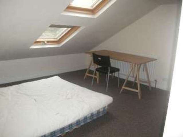  Image of 5 bedroom House Share to rent in Harborne Lane Selly Oak Birmingham B29 at Harborne Bristol Harborne, B29 6TG