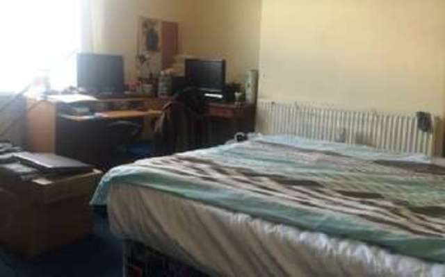  Image of 4 bedroom House Share to rent in Harborne Lane Selly Oak Birmingham B29 at Selly Oak Bristol Selly Oak, B29 6TG