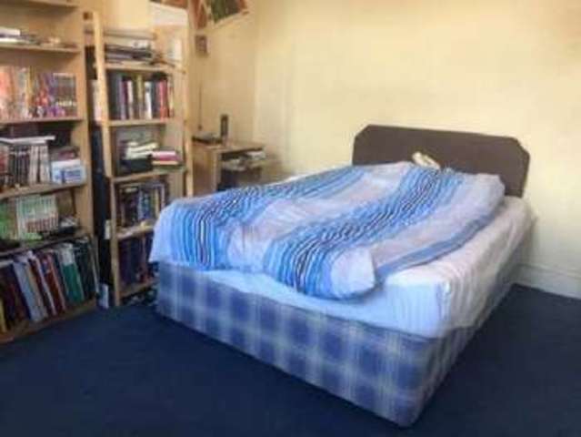 Image of 4 bedroom House Share to rent in Harborne Lane Selly Oak Birmingham B29 at Selly Oak Bristol Selly Oak, B29 6TG