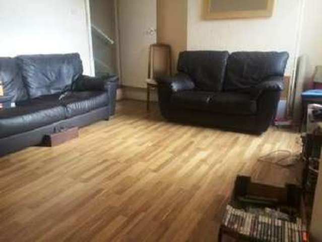  Image of 4 bedroom House Share to rent in Harborne Lane Selly Oak Birmingham B29 at Selly Oak Bristol Selly Oak, B29 6TG