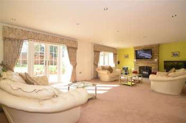  Image of 5 bedroom Bungalow for sale in Harlow Road Roydon Harlow CM19 at Roydon Essex Roydon, CM19 5HE