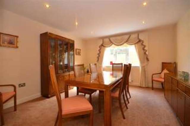  Image of 5 bedroom Bungalow for sale in Harlow Road Roydon Harlow CM19 at Roydon Essex Roydon, CM19 5HE