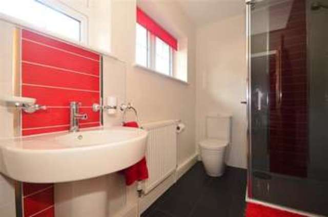  Image of 5 bedroom Bungalow for sale in Harlow Road Roydon Harlow CM19 at Roydon Essex Roydon, CM19 5HE