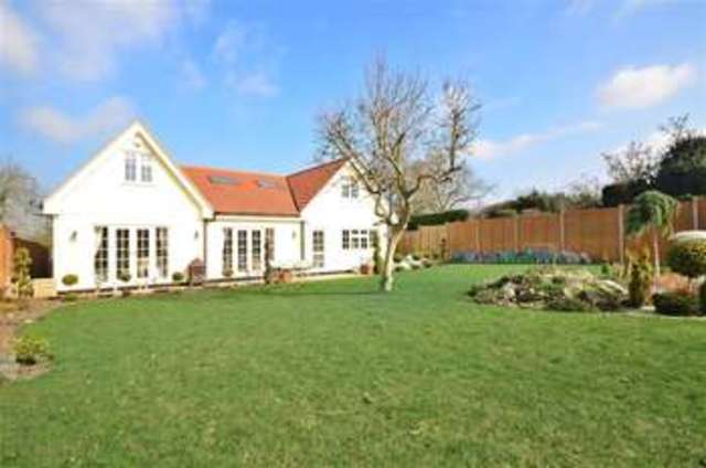  Image of 5 bedroom Bungalow for sale in Harlow Road Roydon Harlow CM19 at Roydon Essex Roydon, CM19 5HE