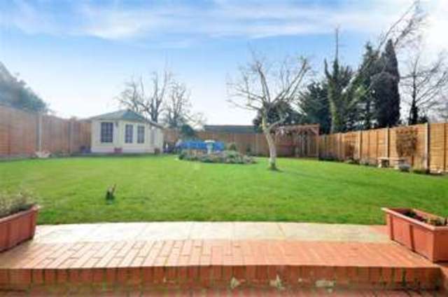  Image of 5 bedroom Bungalow for sale in Harlow Road Roydon Harlow CM19 at Roydon Essex Roydon, CM19 5HE