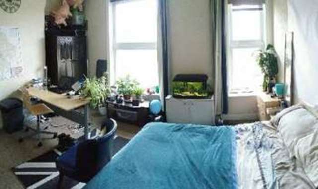  Image of 4 bedroom House Share to rent in Harrington Drive Nottingham NG7 at Lenton Bristol Lenton, NG7 1JH