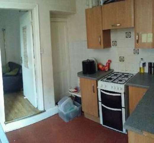  Image of 4 bedroom House Share to rent in Harrington Drive Nottingham NG7 at Lenton Bristol Lenton, NG7 1JH