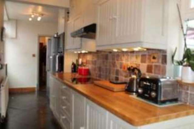 Image of 4 bedroom Semi-Detached house for sale in Hathaway Green Lane Stratford-upon-Avon CV37 at Stratford-upon-Avon Warwickshire Shottery, CV37 9HX