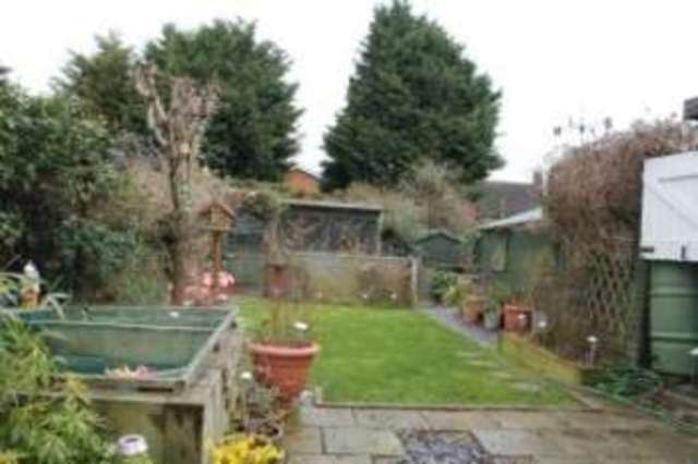  Image of 4 bedroom Semi-Detached house for sale in Hathaway Green Lane Stratford-upon-Avon CV37 at Stratford-upon-Avon Warwickshire Shottery, CV37 9HX