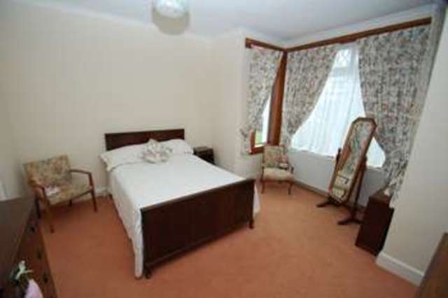  Image of 2 bedroom Semi-Detached house for sale in Hatton Gardens Glasgow G52 at Hatton Gardens  Cardonald, G52 3PT