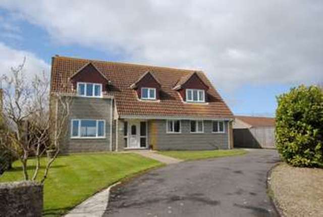  Image of 4 bedroom Detached house for sale in Hawthorne Close High Ham Langport TA10 at Hawthorne Close High Ham High Ham, TA10 9EA