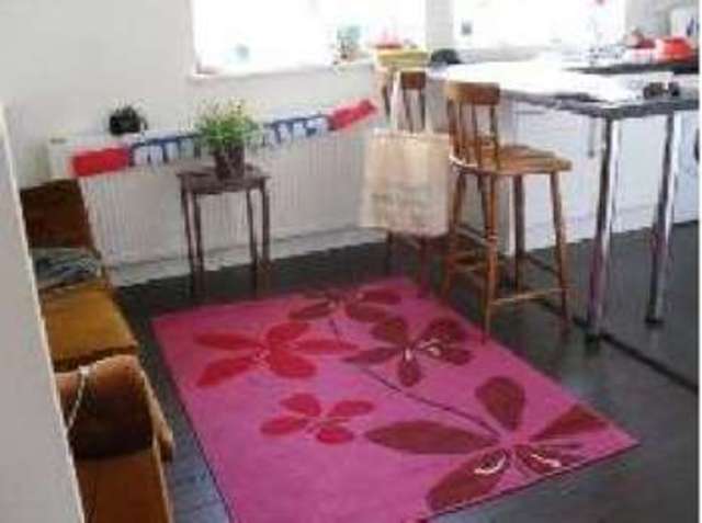  Image of 5 bedroom House Share to rent in Hawton Crescent Nottingham NG8 at Wollaton Bristol Wollaton, NG8 1BZ
