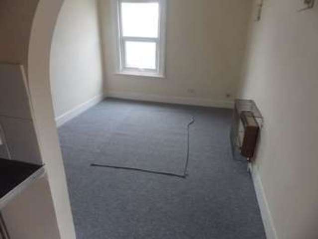  Image of 1 bedroom Flat for sale in Hayes Road Clacton-on-Sea CO15 at Hayes Road  Clacton-On-Sea, CO15 1TT