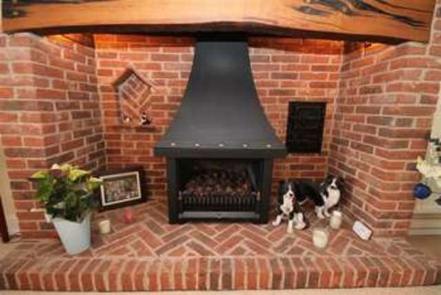  Image of 6 bedroom Detached house for sale in Hazel Close Mildenhall Bury St. Edmunds IP28 at Hazel Close  Mildenhall, IP28 7HU