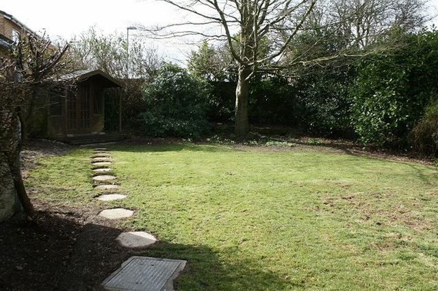  Image of 4 bedroom Detached house for sale in Heathfields Way Shaftesbury SP7 at Heathfields Way  Shaftesbury, SP7 9JZ