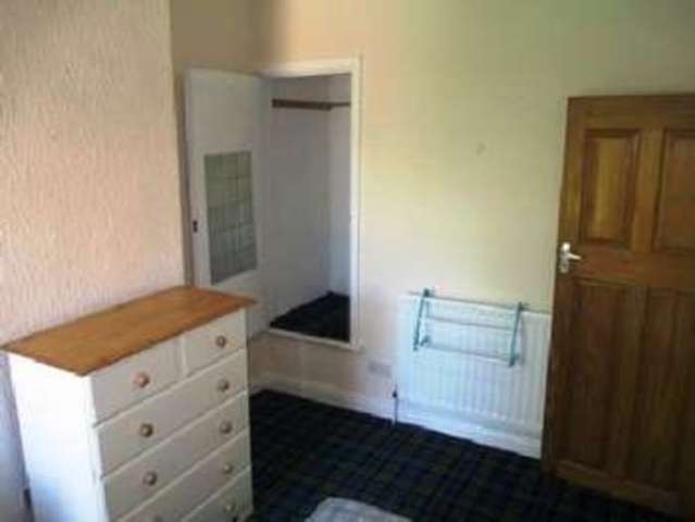  Image of 4 bedroom House Share to rent in Heeley Road Selly Oak Birmingham B29 at Selly Oak Bristol Selly Oak, B29 6EL