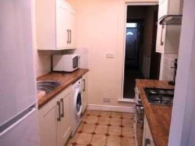  Image of 4 bedroom House Share to rent in Heeley Road Selly Oak Birmingham B29 at Selly Oak Bristol Selly Oak, B29 6EL