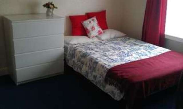  Image of 4 bedroom House Share to rent in Heeley Road Selly Oak Birmingham B29 at Selly Oak Bristol Selly Oak, B29 6EN
