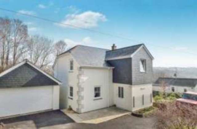  Image of 4 bedroom Detached house for sale in Old Hill Helston TR13 at Helston Cornwall Helston, TR13 8HT