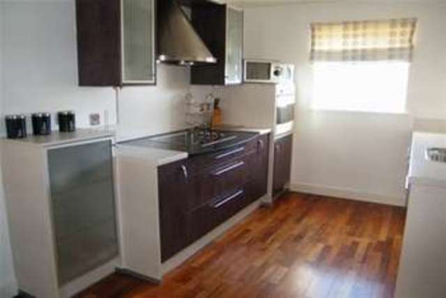 Image of 1 bedroom Flat to rent in Henke Court Cardiff CF10 at Cardiff, CF10 4EG