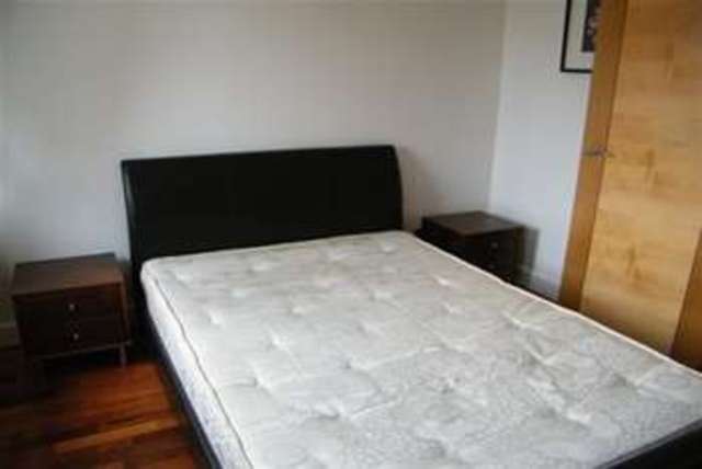  Image of 1 bedroom Flat to rent in Henke Court Cardiff CF10 at Cardiff, CF10 4EG