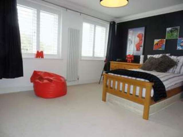  Image of 4 bedroom Detached house for sale in High Road Rayleigh SS6 at High Road  Rayleigh, SS6 7AD