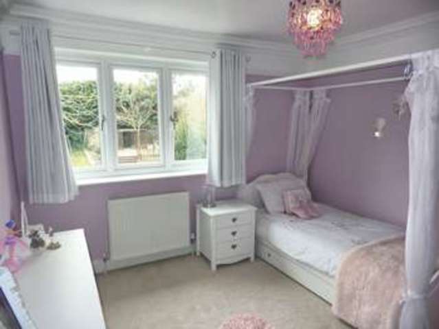  Image of 4 bedroom Detached house for sale in High Road Rayleigh SS6 at High Road  Rayleigh, SS6 7AD