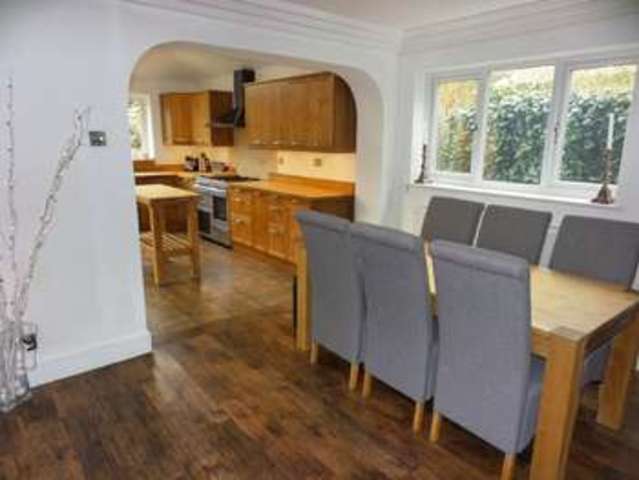  Image of 4 bedroom Detached house for sale in High Road Rayleigh SS6 at High Road  Rayleigh, SS6 7AD