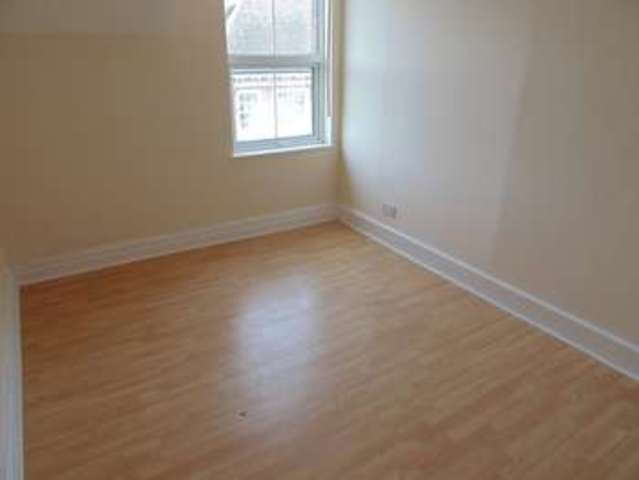  Image of Detached house for sale in High Street Rushden NN10 at Rushden Northants Rushden, NN10 0PQ