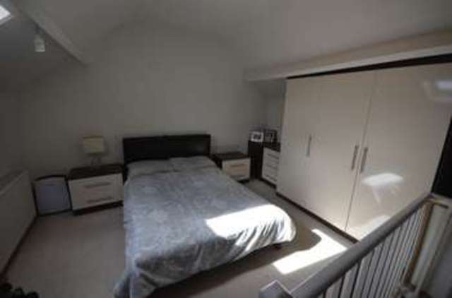  Image of 3 bedroom Terraced house for sale in High Street Royston Barnsley S71 at High Street Royston Barnsley, S71 4RR