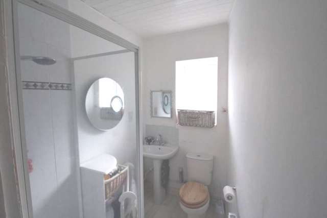  Image of 1 bedroom Apartment to rent in High Street Fordington Dorchester DT1 at High Street  Dorchester, DT1 1JZ