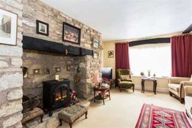  Image of 3 bedroom Terraced house for sale in High Street Rode Frome BA11 at Frome, BA11 6PB