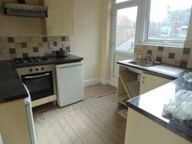  Image of 2 bedroom Flat for sale in High Street Rushden NN10 at Rushden Northants Rushden, NN10 0PQ